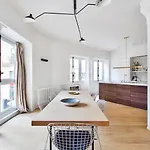 Апартаменты Rue Du Louvre - Luxury Париж